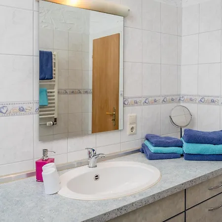 Friesenhof Janssen - Urlaub Auf Dem Bauernhof Apartamento