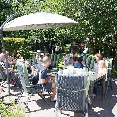 Friesenhof Janssen - Urlaub Auf Dem Bauernhof * ノイハルリンガージール
